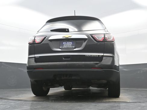 Used 2015 Chevrolet Traverse LT w/ Style and Technology Package image 31