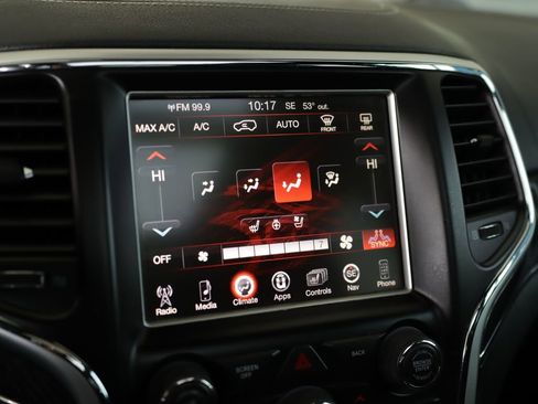 Used 2015 Jeep Grand Cherokee SRT w/ Luxury Group II AWD/4WD image 15