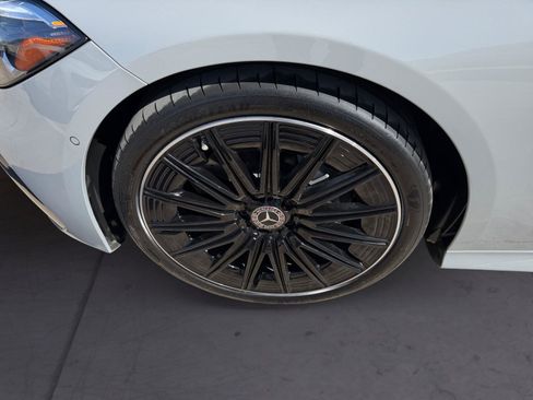 Used 2024 Mercedes-Benz CLE 300 4MATIC Coupe image 14