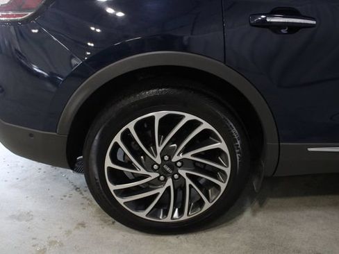 Used 2020 Lincoln Nautilus Reserve w/ Equipment Group 201A AWD/4WD image 27