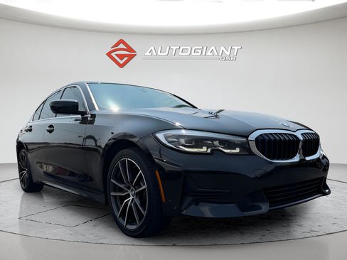 Used 2020 BMW 330i Sedan w/ Convenience Package RWD image 11