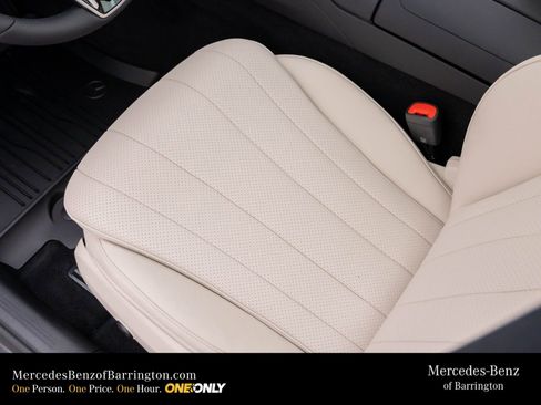 New 2026 Mercedes-Benz E 350 4MATIC Sedan image 17