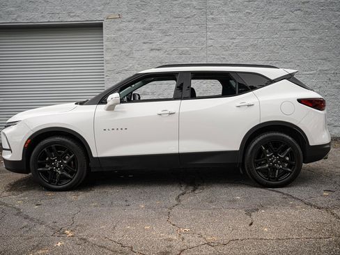 Used 2023 Chevrolet Blazer LT image 9