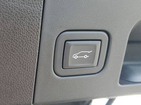 Certified 2024 Cadillac XT4 Sport AWD/4WD image 10