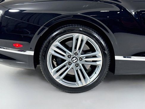 Used 2023 Bentley Continental GT V8 AWD/4WD image 36