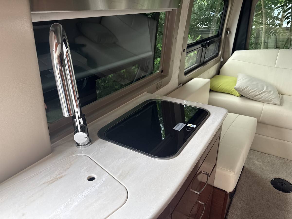 Used 2017 Mercedes-Benz Sprinter 3500 image 11