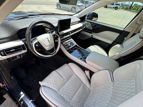 Used 2021 Lincoln Aviator Black Label AWD/4WD image 7
