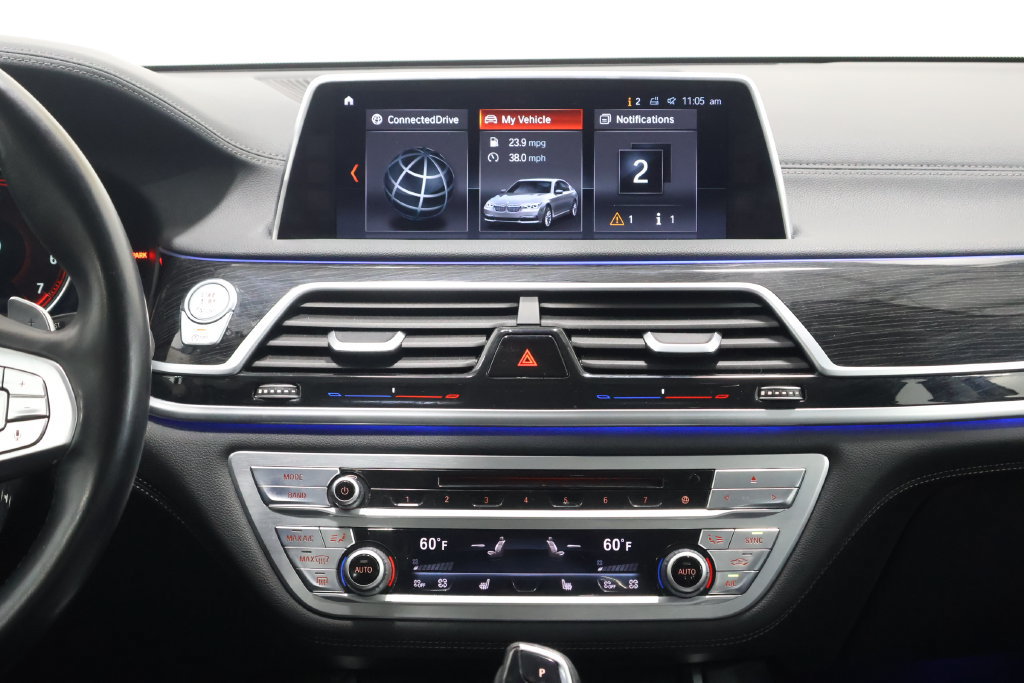 Used 2018 BMW 740i RWD image 19