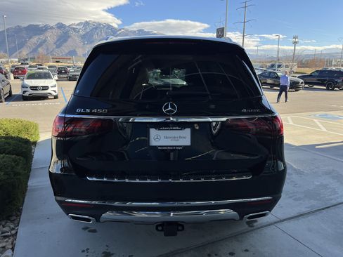 Certified 2025 Mercedes-Benz GLS 450 4MATIC image 6
