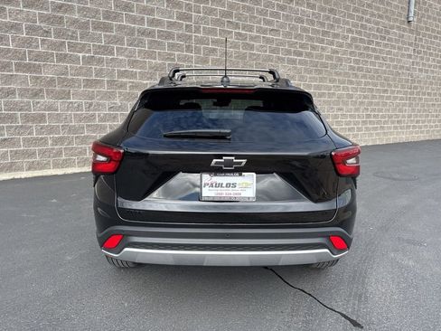 New 2026 Chevrolet Trax LT w/ Driver Confidence Package FWD image 6