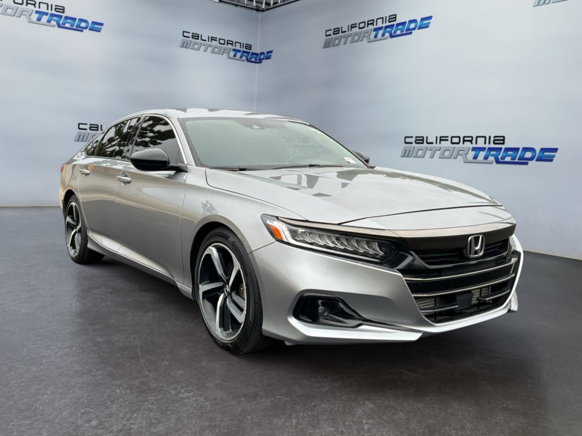 Used 2021 Honda Accord Sport image 3