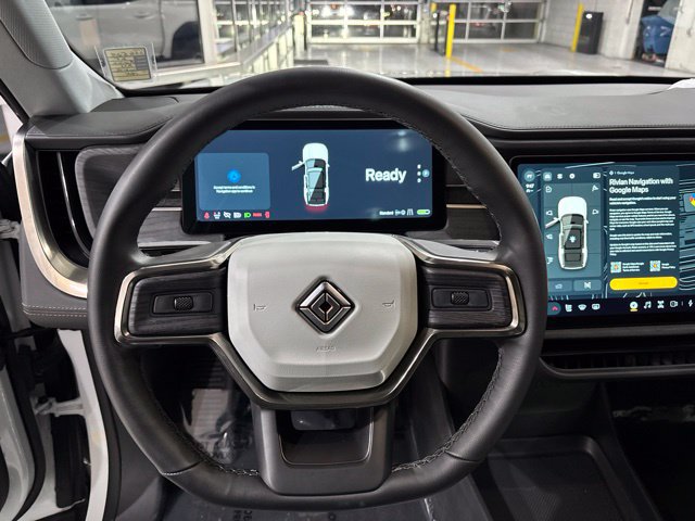 Used 2025 Rivian R1S Adventure Dual AWD/4WD image 24