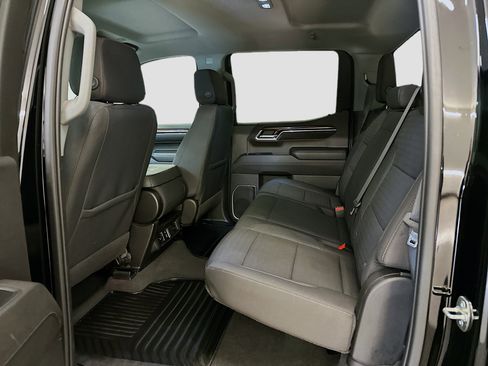 Used 2023 Chevrolet Silverado 1500 LT AWD/4WD image 29