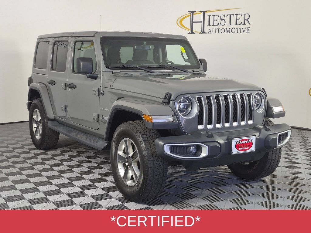 Used 2019 Jeep Wrangler Unlimited Sahara AWD/4WD image 2