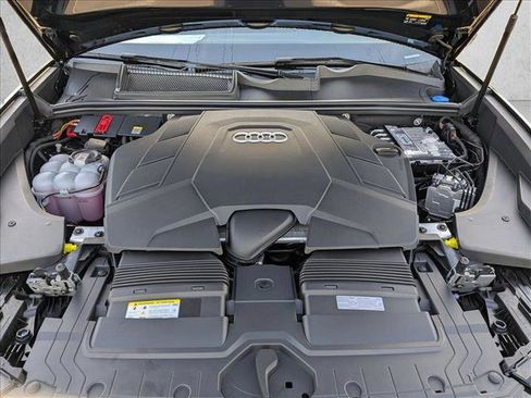 New 2026 Audi Q8 Premium Plus image 16