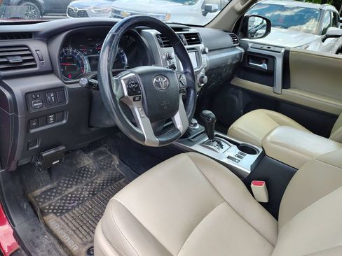 Used 2017 Toyota 4Runner SR5 Premium AWD/4WD image 10