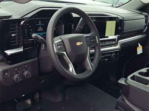New 2026 Chevrolet Silverado 1500 LT image 7