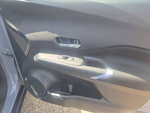 Used 2023 Nissan Kicks SV FWD image 20