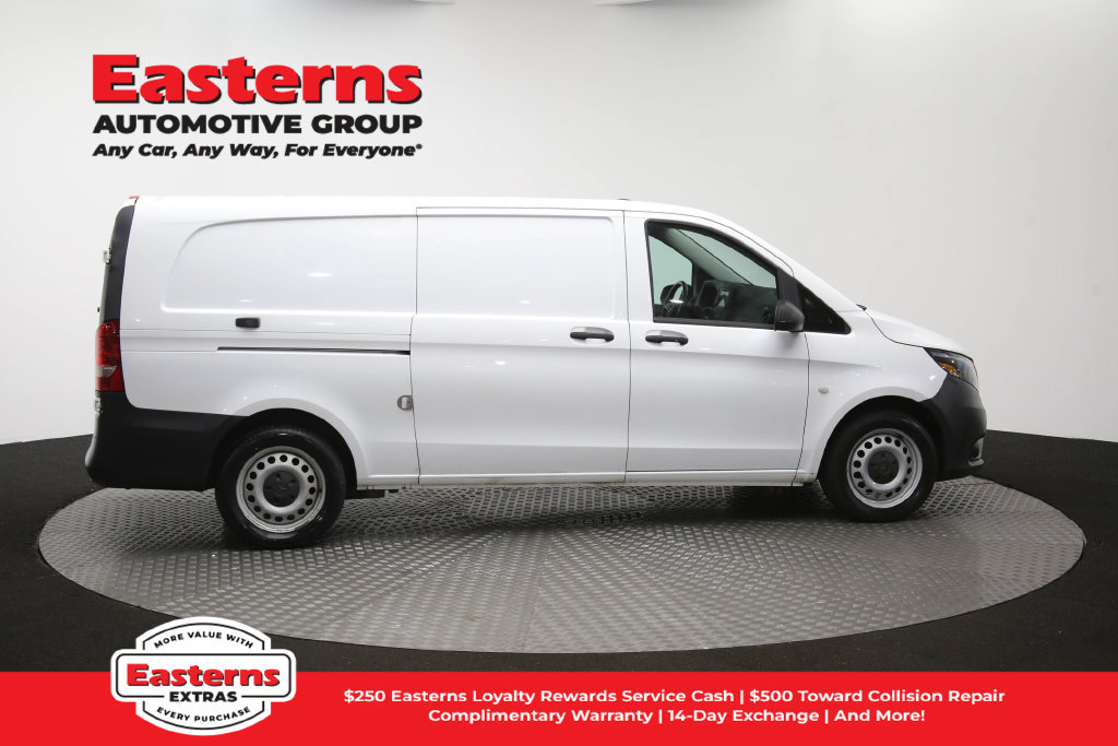 Used 2023 Mercedes-Benz Metris image 40