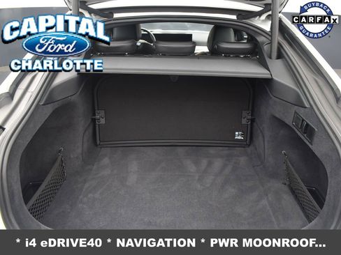 Used 2022 BMW i4 eDrive40 w/ Premium Package image 9