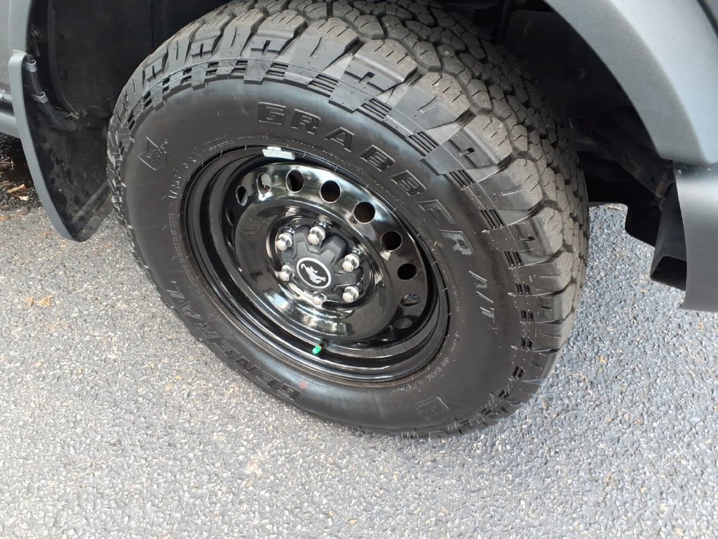 Certified 2023 Ford Bronco Black Diamond AWD/4WD image 7