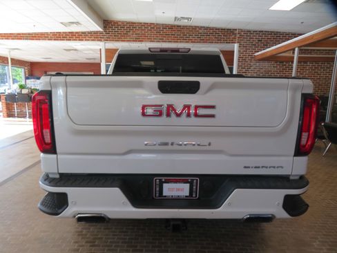 Used 2019 GMC Sierra 1500 Denali w/ Denali Ultimate Package AWD/4WD image 82