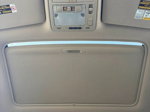 Used 2004 Lexus RX 330 AWD image 17