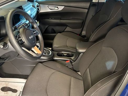 Used 2023 Kia Forte LXS FWD image 18