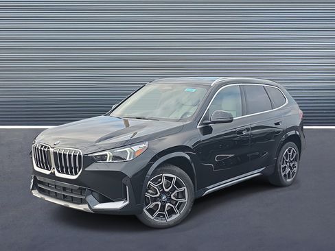 New 2026 BMW X1 xDrive28i w/ Convenience Package image 1