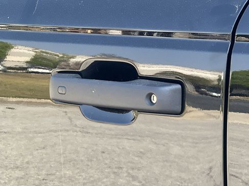 New 2025 Ford Bronco Outer Banks image 27