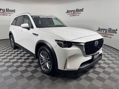 Used 2024 MAZDA CX-90 Plug-In Hybrid w/ Preferred AWD/4WD image 5