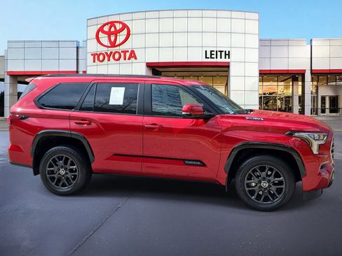 Used 2024 Toyota Sequoia Platinum image 4