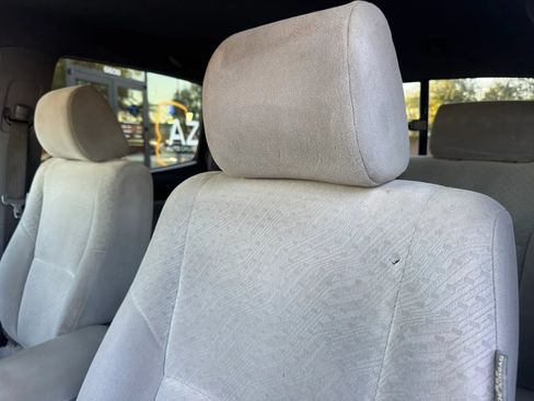 Used 2006 Toyota Tacoma PreRunner RWD image 16