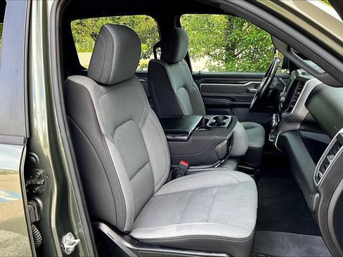 Used 2021 RAM 1500 Big Horn image 13
