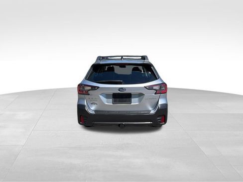 Used 2021 Subaru Outback AWD/4WD image 4