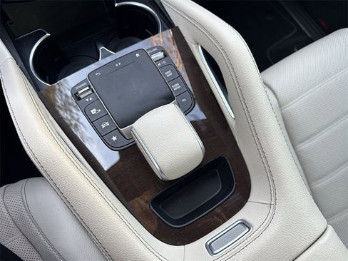 Used 2022 Mercedes-Benz GLE 450 4MATIC image 24