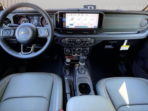 New 2026 Jeep Gladiator Mojave AWD/4WD image 10