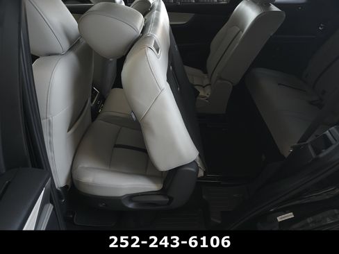 Used 2024 MAZDA CX-90 Plug-In Hybrid w/ Preferred AWD/4WD image 34