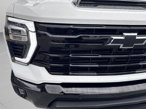 Used 2025 Chevrolet Silverado 2500 LTZ w/ Trail Boss Package image 49