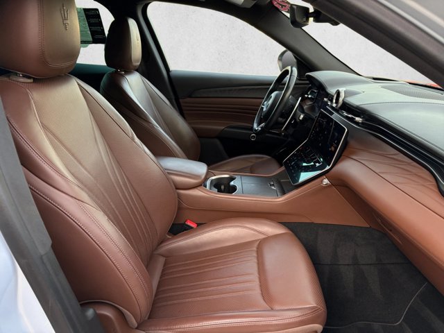 Used 2023 Maserati Grecale GT AWD/4WD image 20