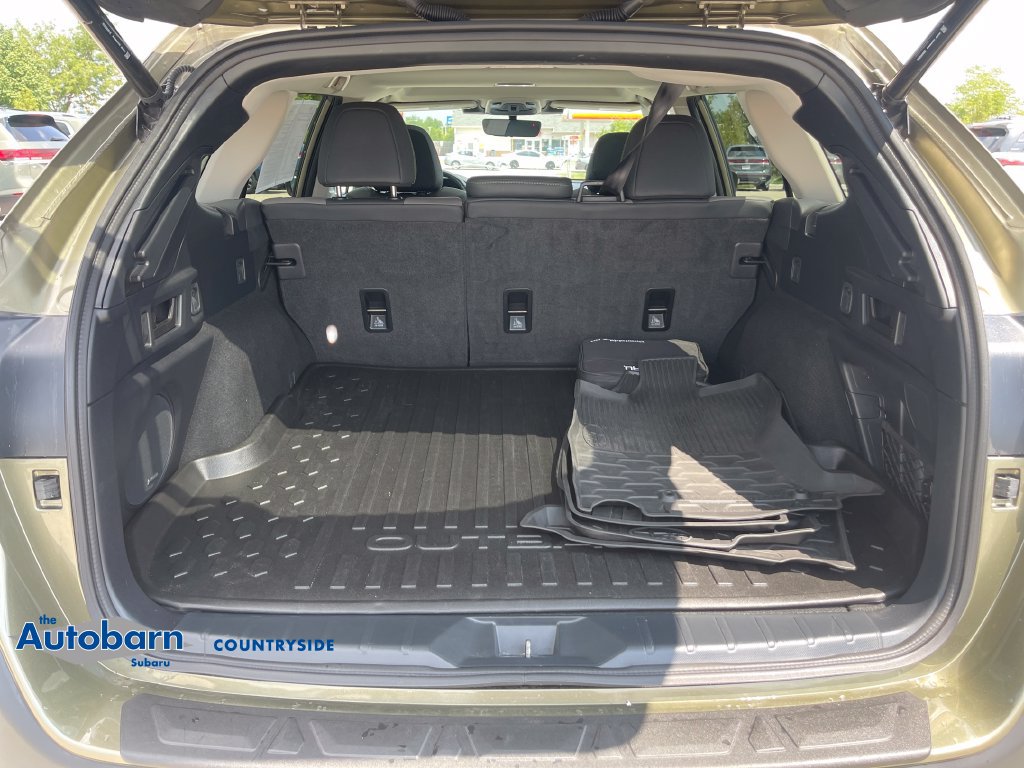 Certified 2024 Subaru Outback Onyx Edition AWD/4WD image 23