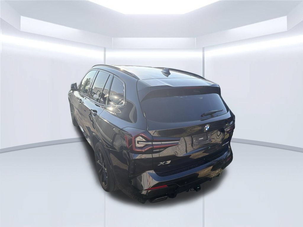 Used 2023 BMW X3 sDrive30i w/ M Sport Package RWD image 4