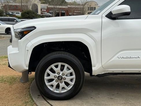 Used 2024 Toyota Tacoma SR5 image 13