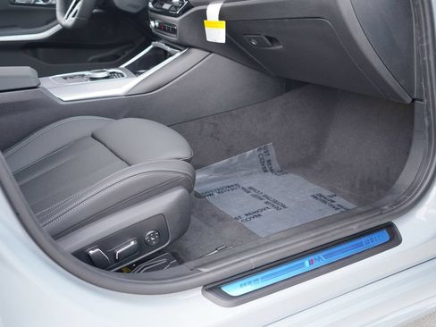 New 2026 BMW 330i Sedan w/ M Sport Package RWD image 16