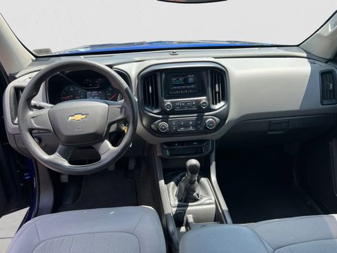 Used 2016 Chevrolet Colorado W/T RWD image 12