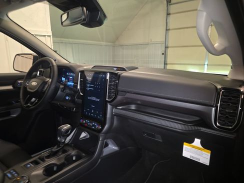 New 2026 Ford Ranger Lariat w/ FX4 Off-Road Package AWD/4WD image 28