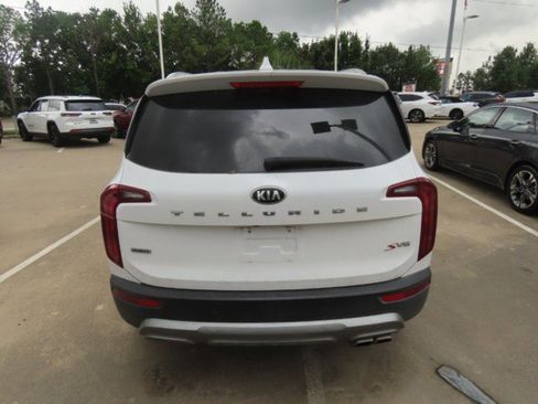 Used 2021 Kia Telluride S AWD/4WD image 7