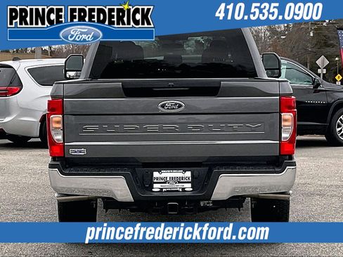 Used 2022 Ford F250 XL w/ STX Appearance Package image 4