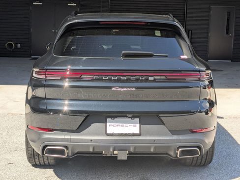 New 2026 Porsche Cayenne image 10