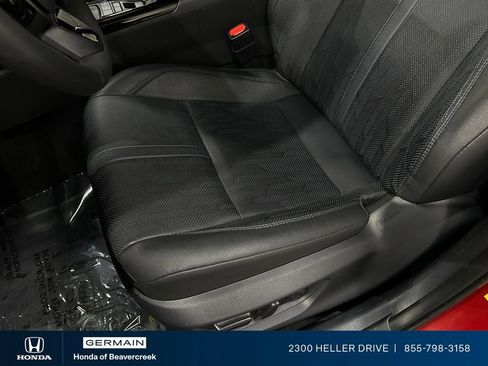Used 2025 Toyota Camry XSE w/ Premium Plus Package AWD/4WD image 19